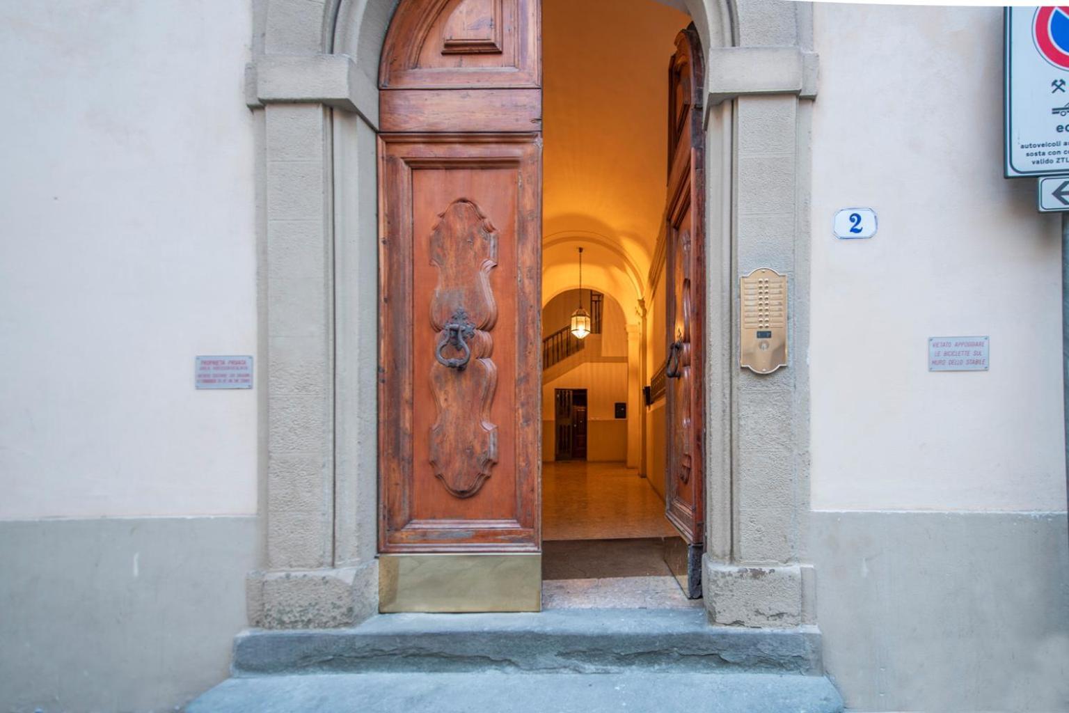 Mamo Florence - Peruzzi Luxury Apartment Exterior photo