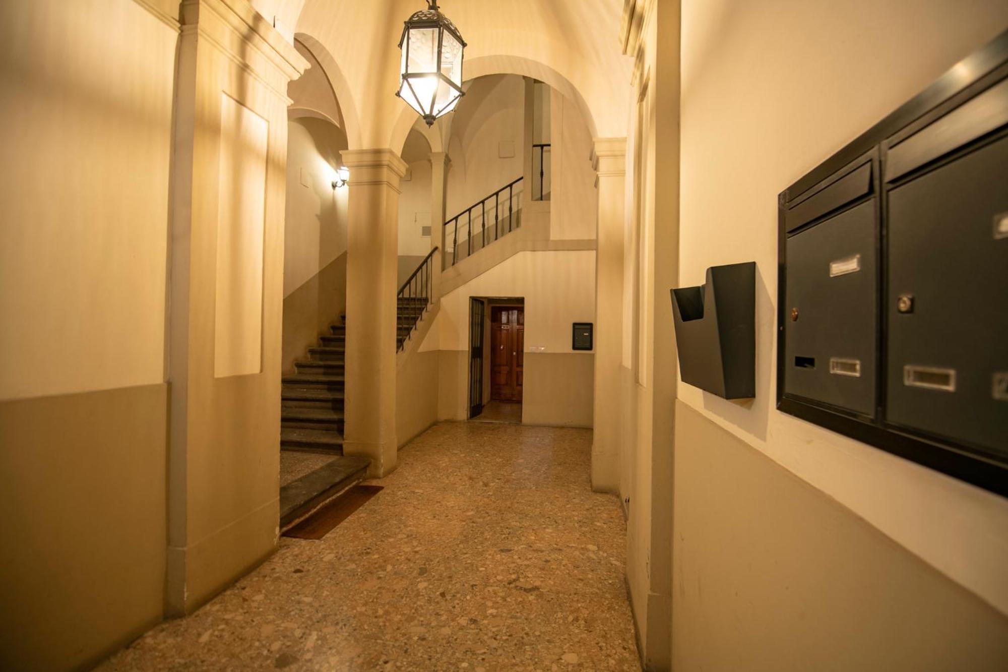 Mamo Florence - Peruzzi Luxury Apartment Exterior photo